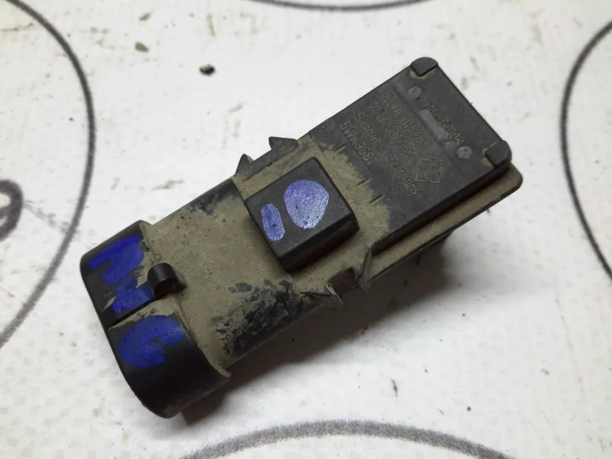 Датчик абсолютного давления Renault Megane II рестайлинг (2006—2009)