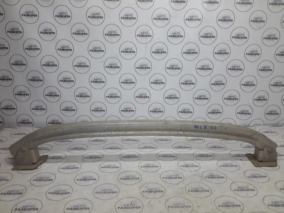 Усилитель заднего бампера Renault Megane II (2002—2006)