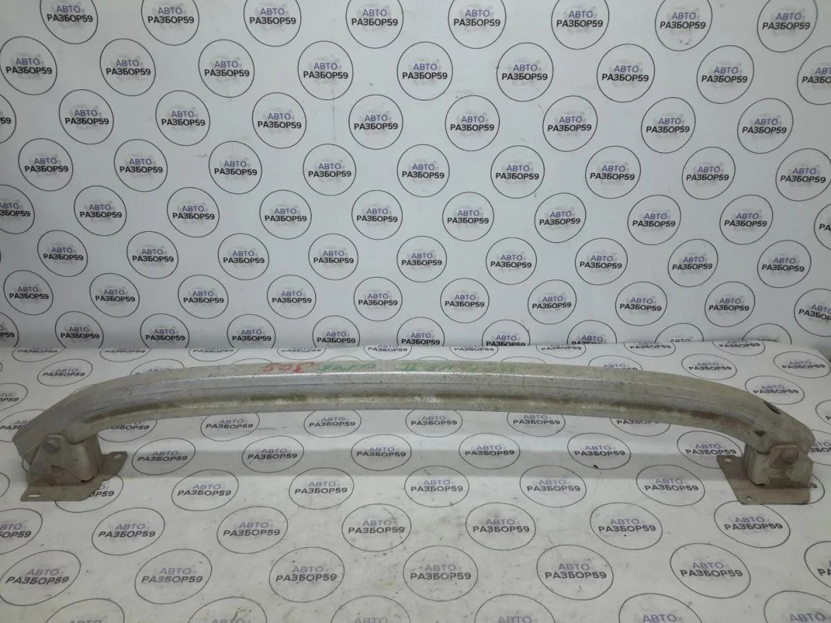 Усилитель заднего бампера Renault Megane II (2002—2006)