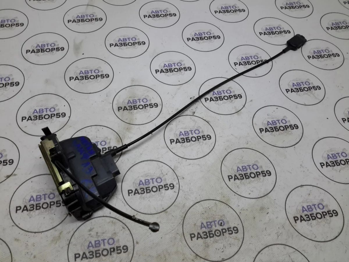 Замок задний левый Renault Megane II рестайлинг (2006—2009)