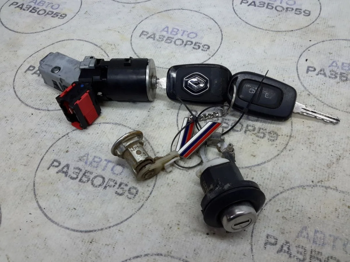 Замок зажигания Renault Logan II (2012—2018)
