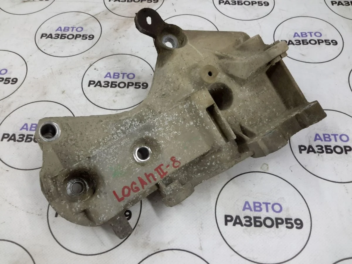 Кронштейн генератора Renault Logan II (2012—2018)