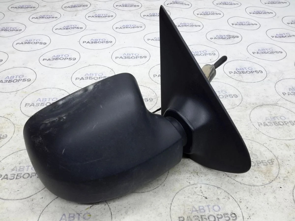 Зеркало правое Renault Logan II (2012—2018)