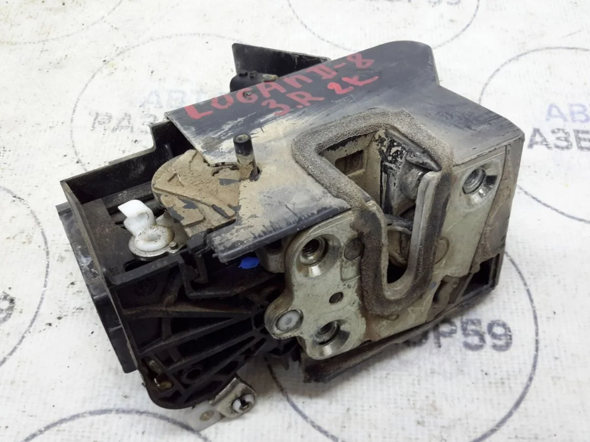 Замок задний правый Renault Logan II (2012—2018)