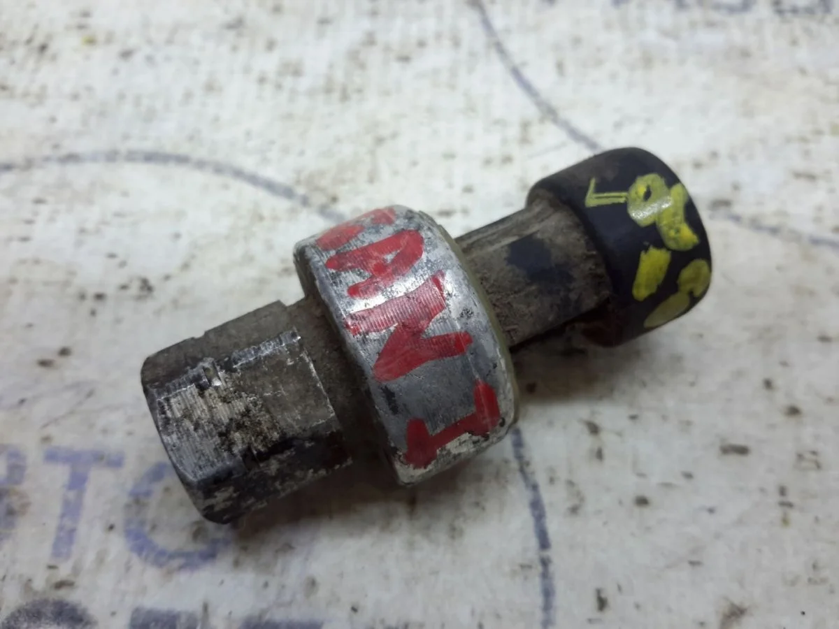 Датчик кондиционера Renault Logan I рестайлинг (2009—2015)