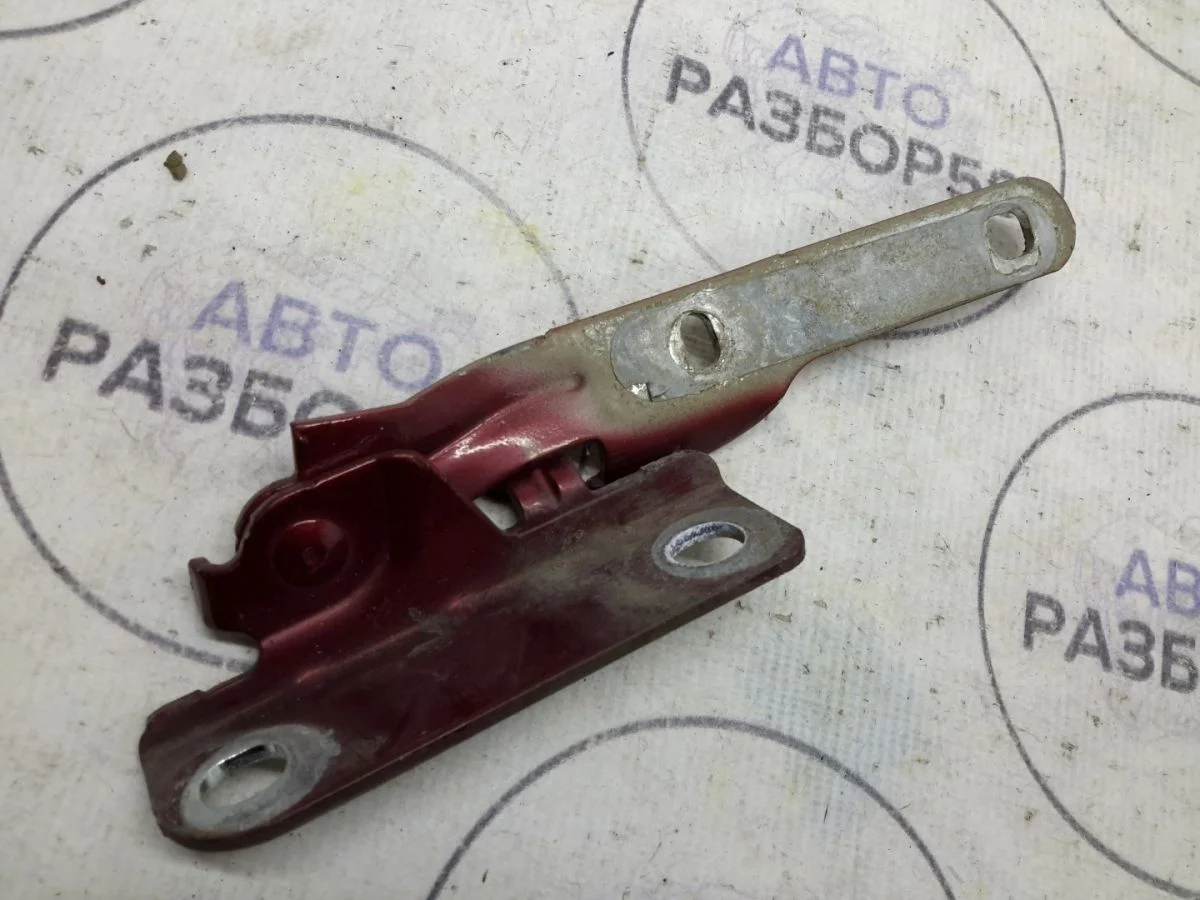 Петля капота Renault Logan I рестайлинг (2009—2015)