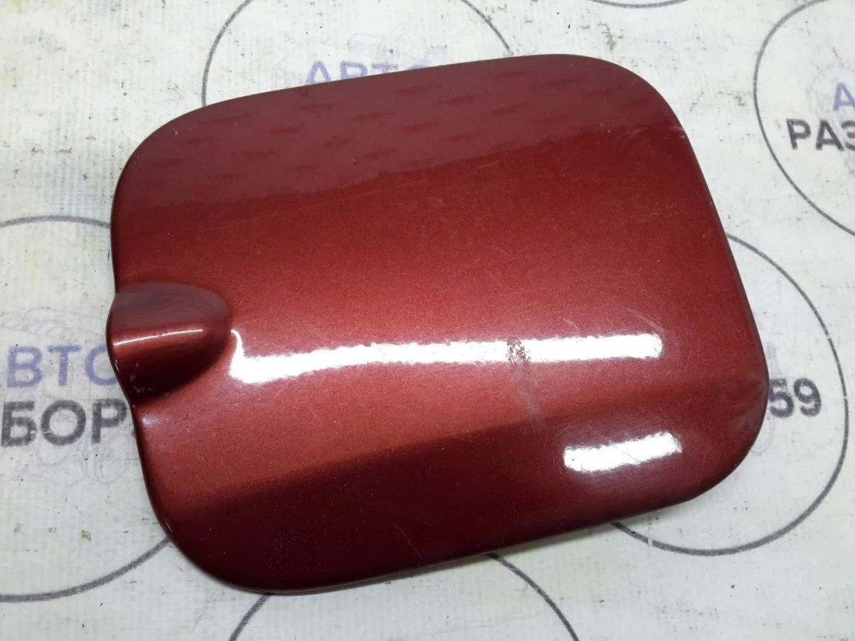 Лючок бензобака Renault Logan I рестайлинг (2009—2015)