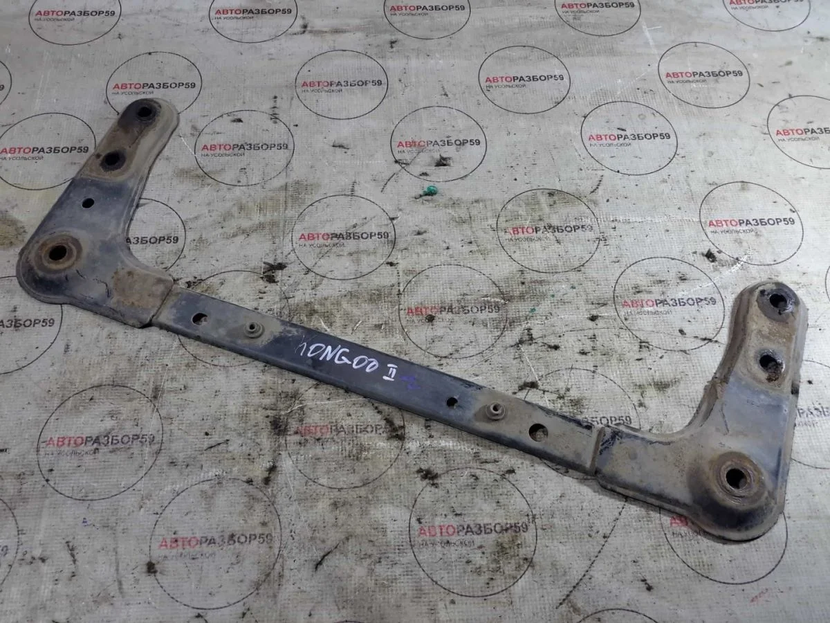 Кронштейн подрамника Renault Kangoo II (2007—2013)