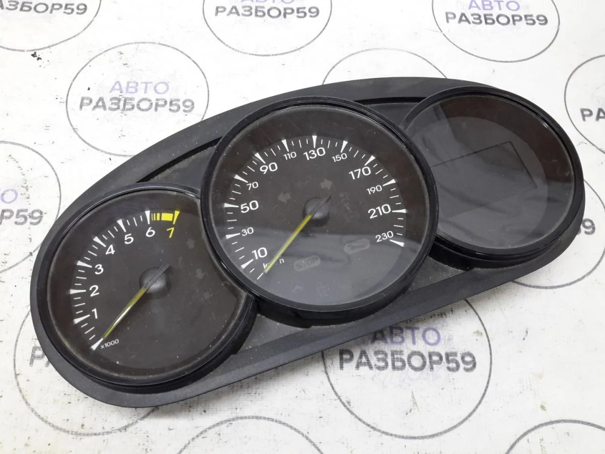 Панель приборов Renault Fluence I (2009—2013)