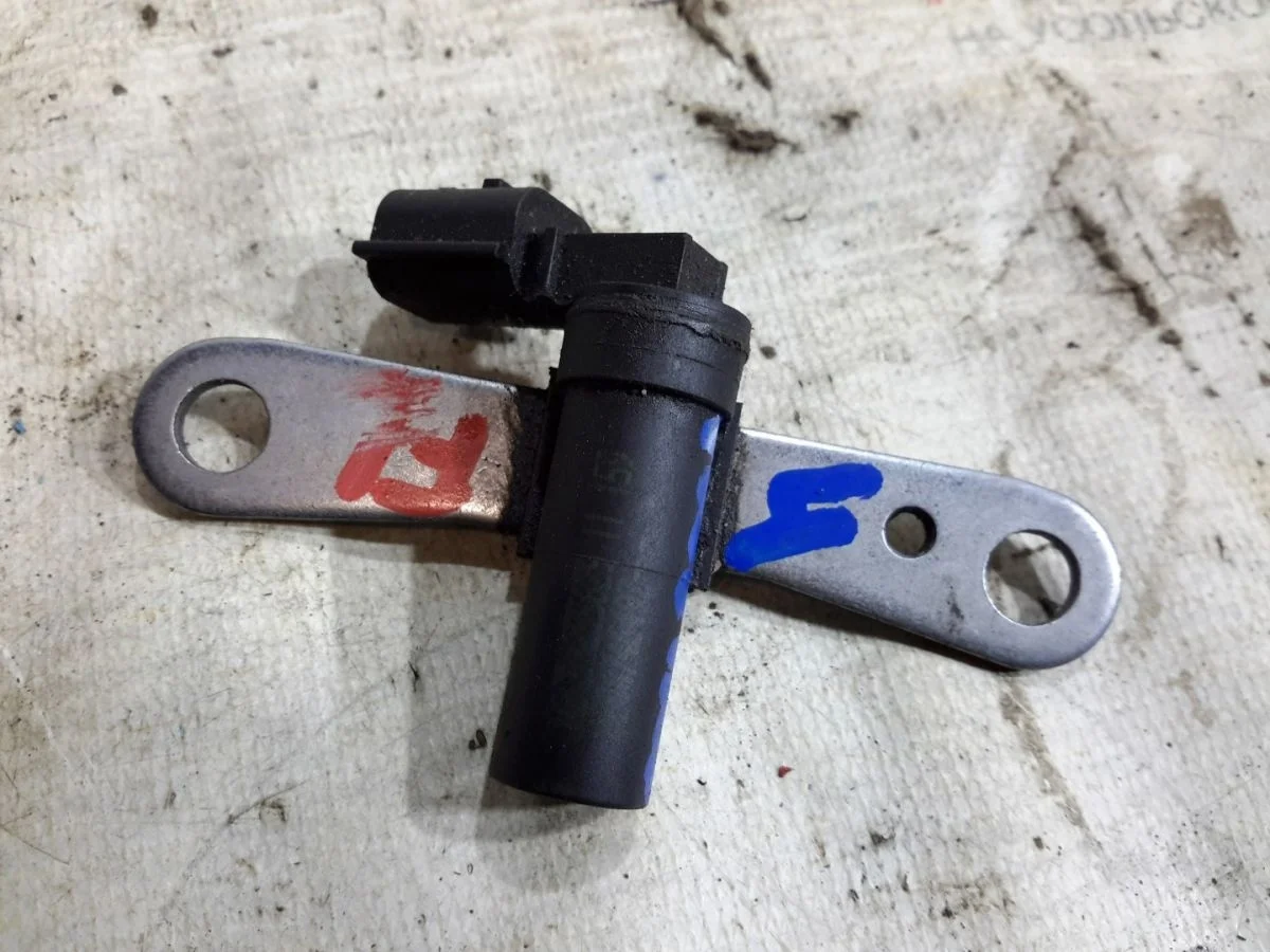 Датчик коленвала Renault Fluence I (2009—2013)