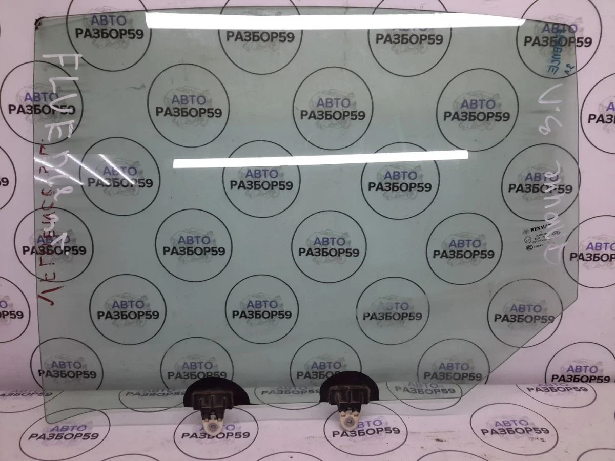 Стекло заднее левое Renault Fluence I (2009—2013)