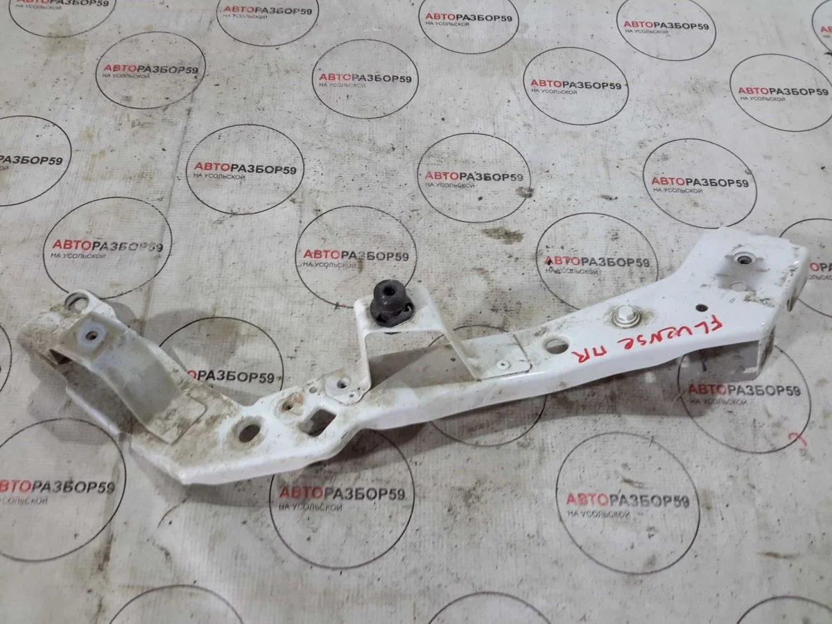 Панель передняя Renault Fluence I (2009—2013)