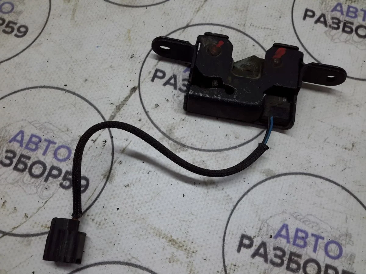 Замок капота Renault Fluence I (2009—2013)