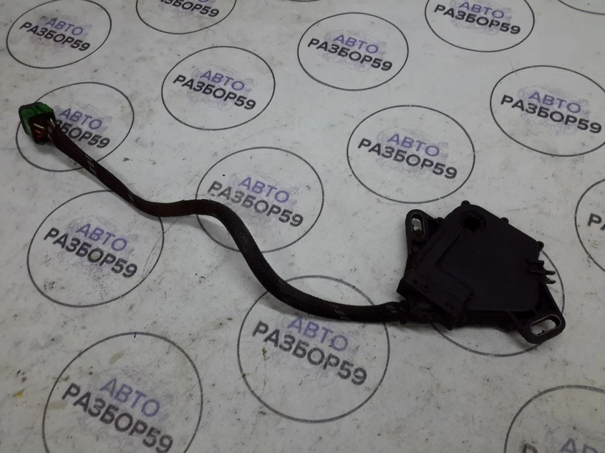 Селектор АКПП Peugeot 408 Peugeot 408 I (2012—2017)