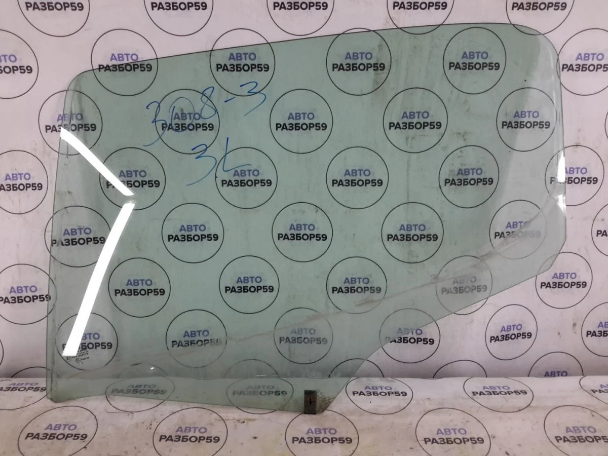 Стекло заднее левое Peugeot 308 I (2007—2011)