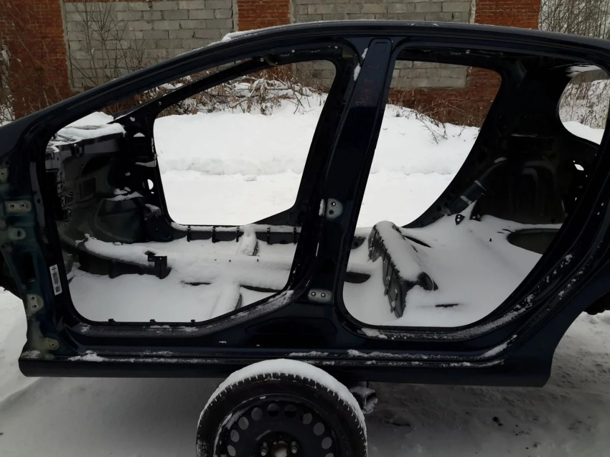 Порог левый Peugeot 308 I (2007—2011)