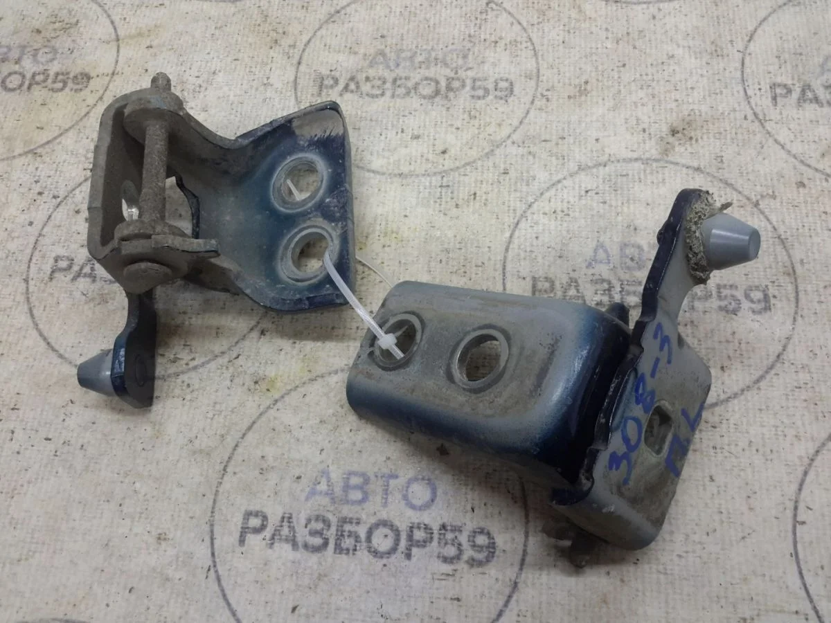 Петля двери Peugeot 308 I (2007—2011)