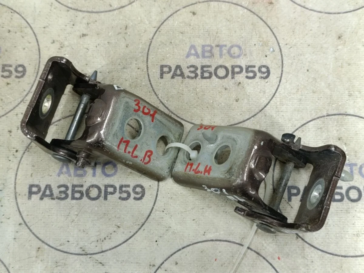 Петля двери Peugeot 301 I (2012—2016)