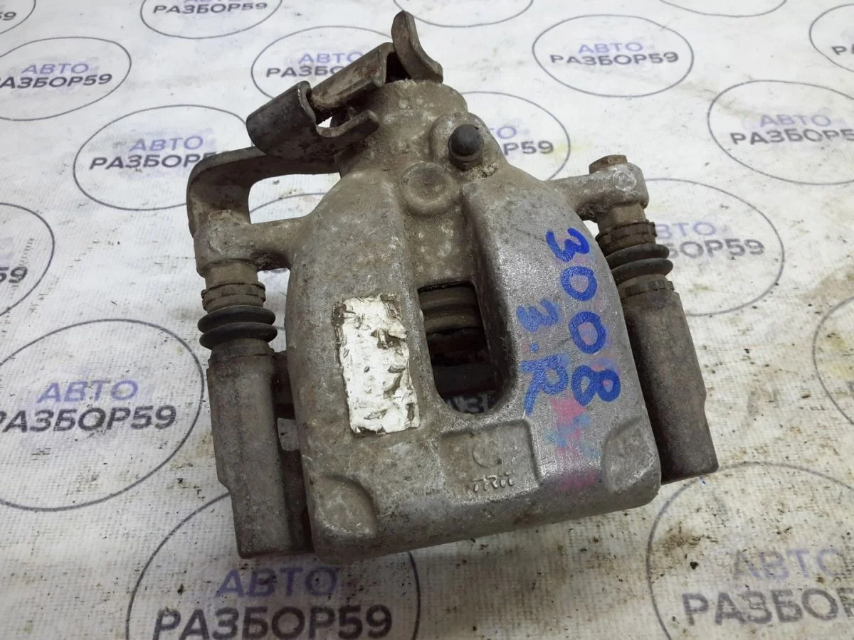 Суппорт задний правый Peugeot 3008 I рестайлинг (2013—2016)