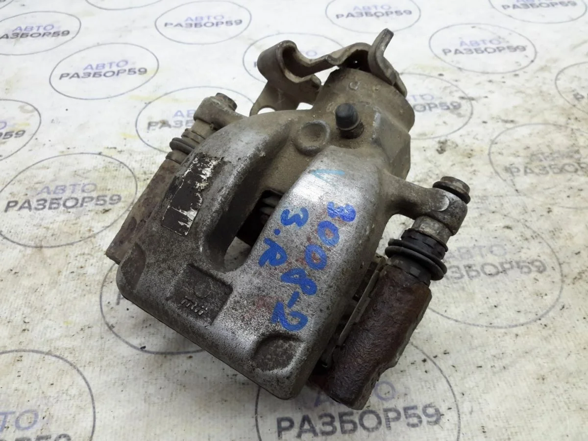 Суппорт задний правый Peugeot 3008 I рестайлинг (2013—2016)