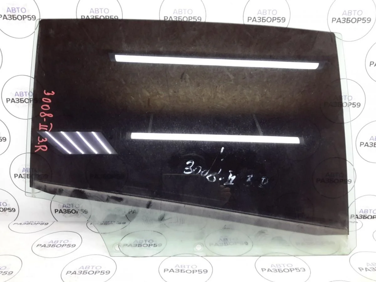 Стекло заднее правое Peugeot 3008 I рестайлинг (2013—2016)