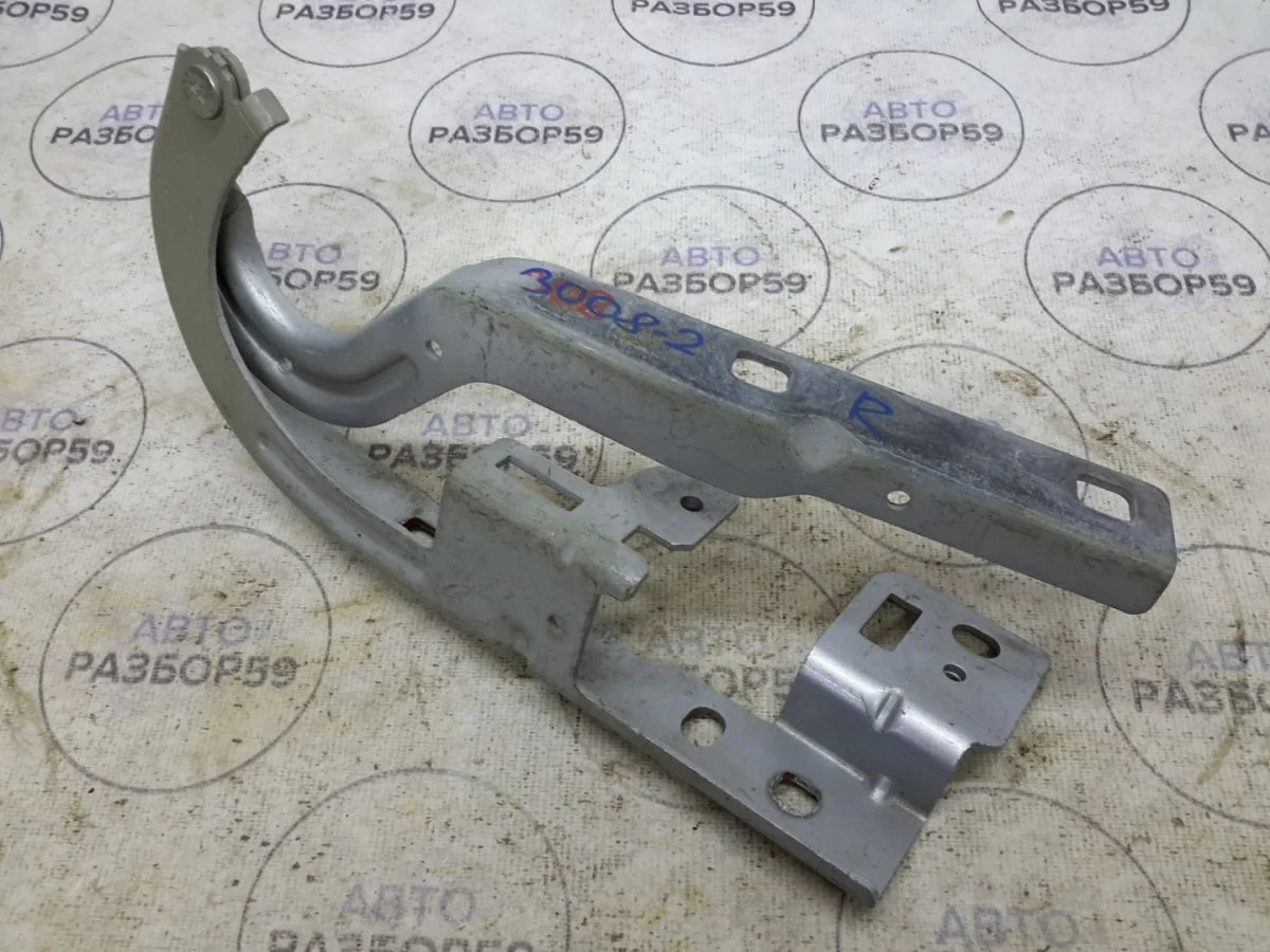 Петля капота Peugeot 3008 I рестайлинг (2013—2016)