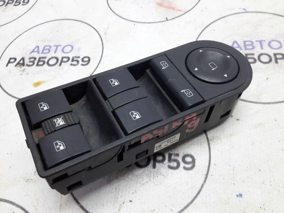 Блок стеклоподъемников Opel Astra H рестайлинг (2006—2014)