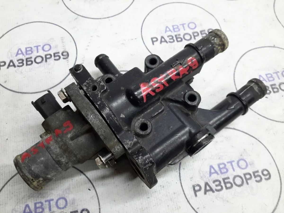 Корпус термостата Opel Astra H рестайлинг (2006—2014)