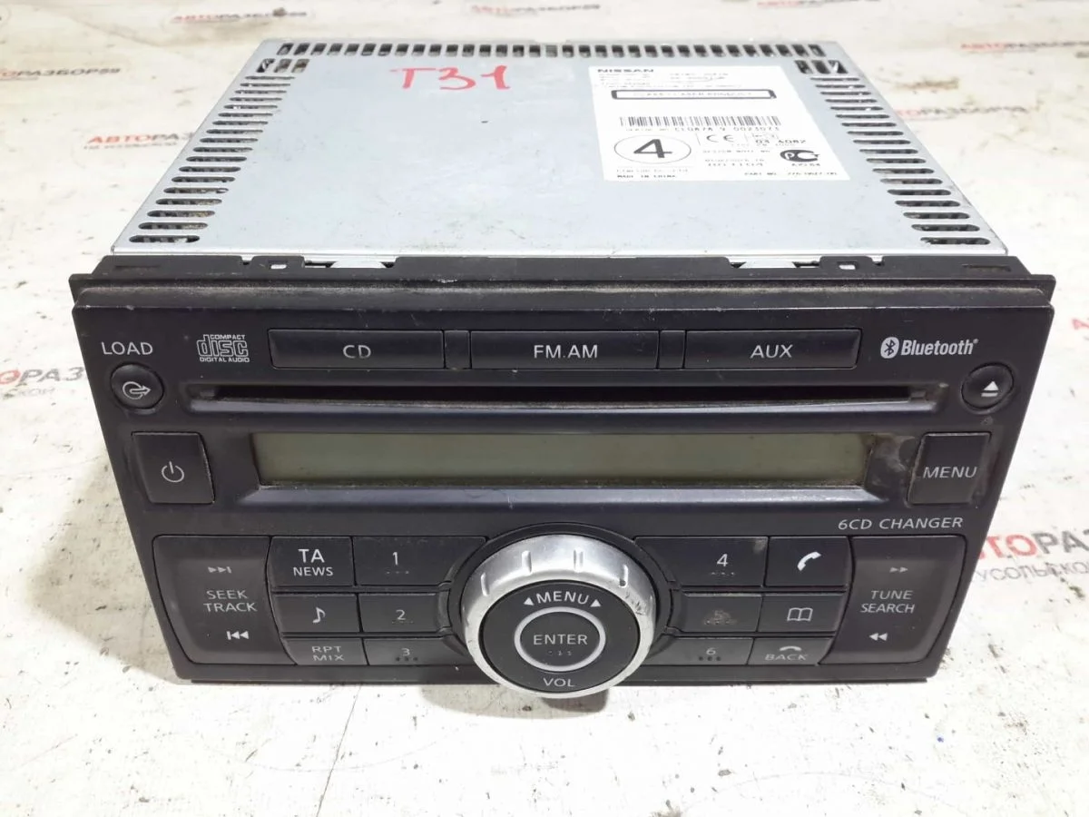 Штатная магнитола Nissan X-Trail II (2007—2011)