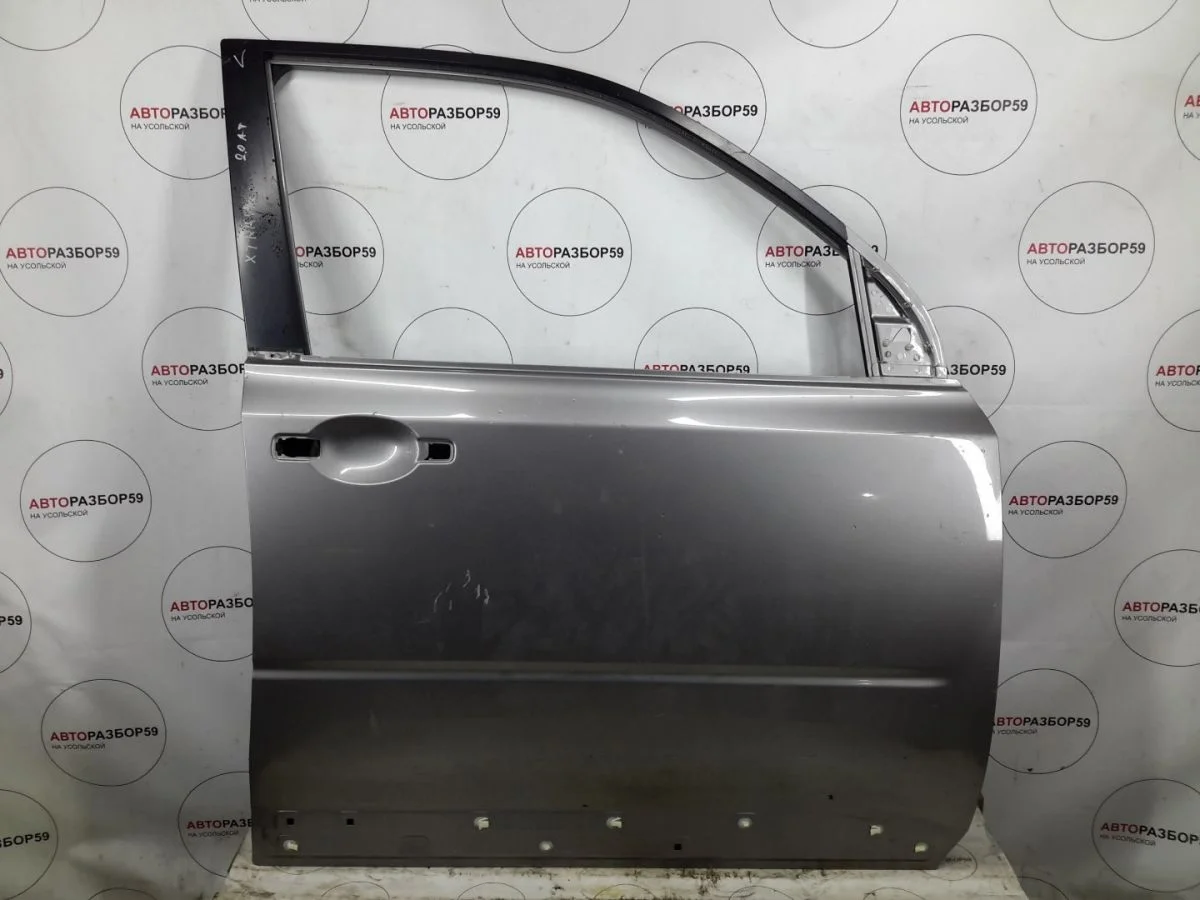 Дверь передняя правая Nissan X-Trail II (2007—2011)