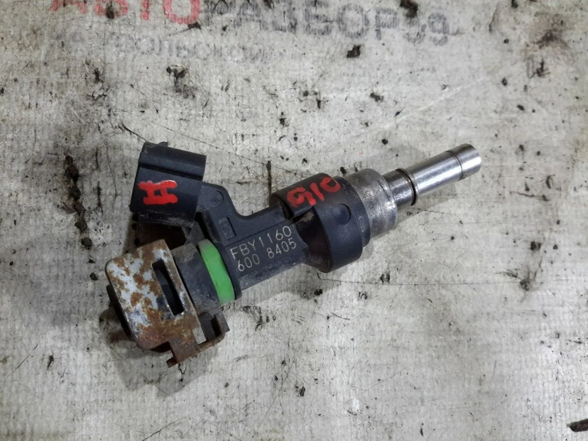 Форсунка топливная Nissan Qashqai I (2006—2010)