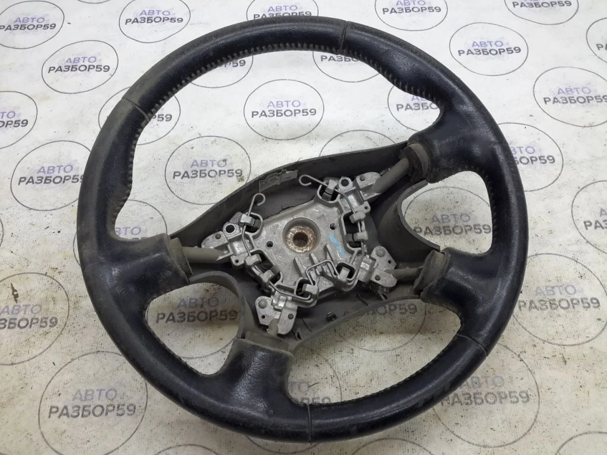 Рулевое колесо Nissan Primera P11 рестайлинг (1999—2002)