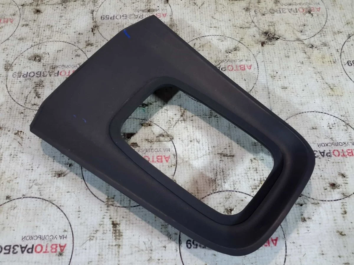 Консоль Nissan Primera P11 рестайлинг (1999—2002)