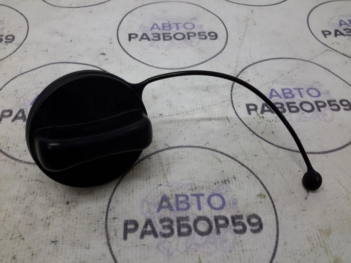 Крышка топливного бака Nissan Patrol Y62 (2010—2014)