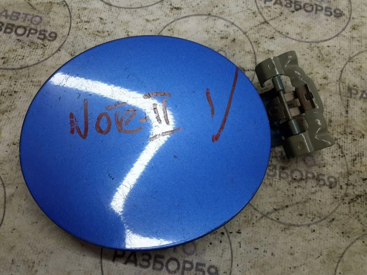 Лючок бензобака Nissan Note E11 рестайлинг (2008—2013)