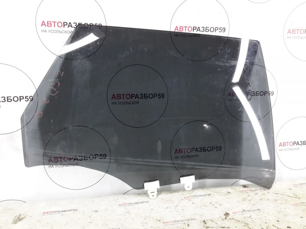 Стекло заднее правое Nissan Murano Z50 (2002—2008)