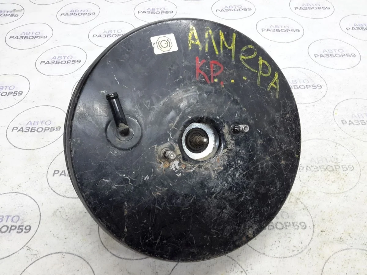 Вакуумник Nissan Almera N16 (2000—2003)