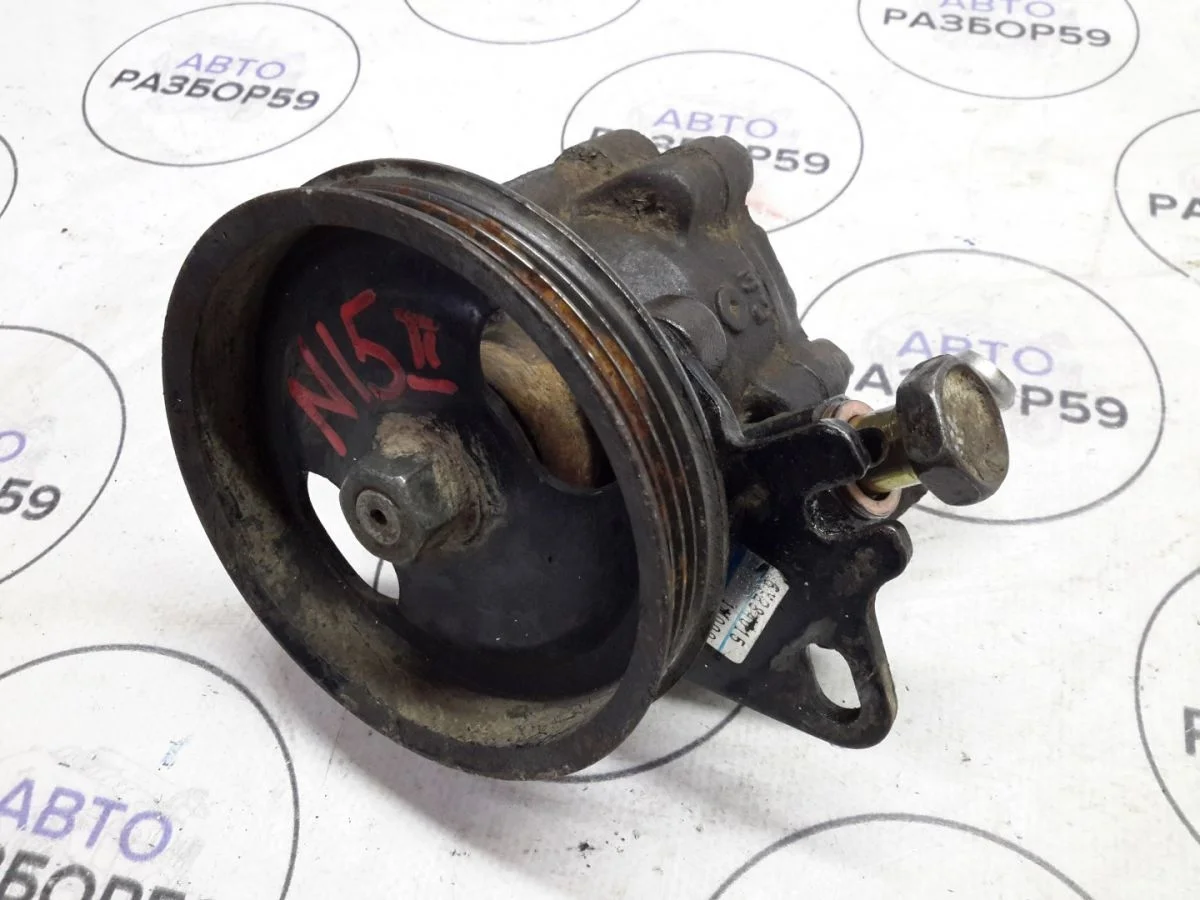 Насос гидроусилителя руля Nissan Almera N15 (1995—2000)