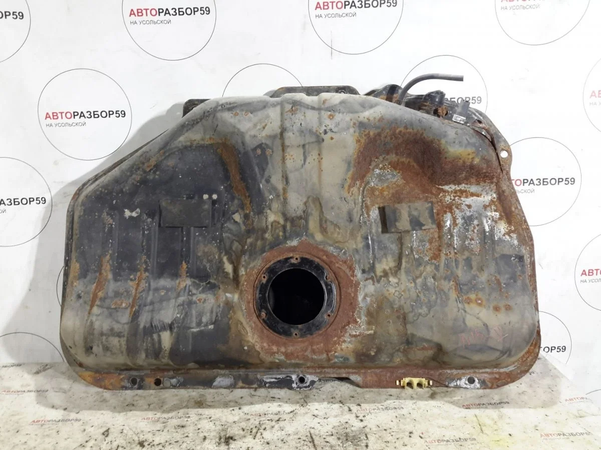 Бак топливный Nissan Almera N15 (1995—2000)