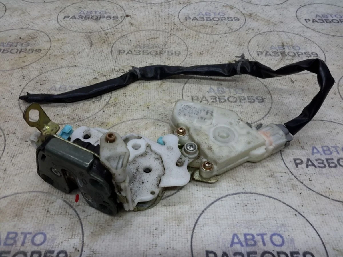 Замок передний правый Nissan Almera Classic I (2006—2013)