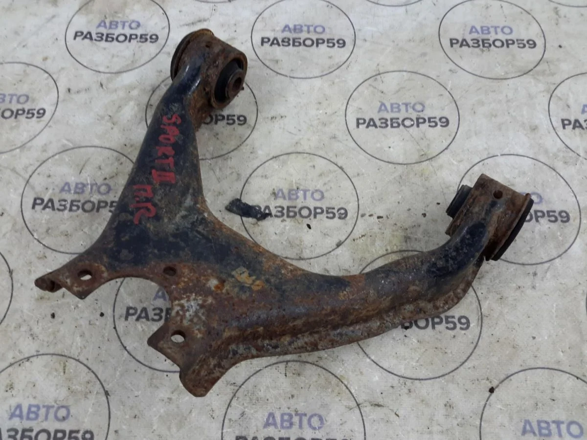 Рычаг передний правый Mitsubishi Pajero Sport II (2008—2013)