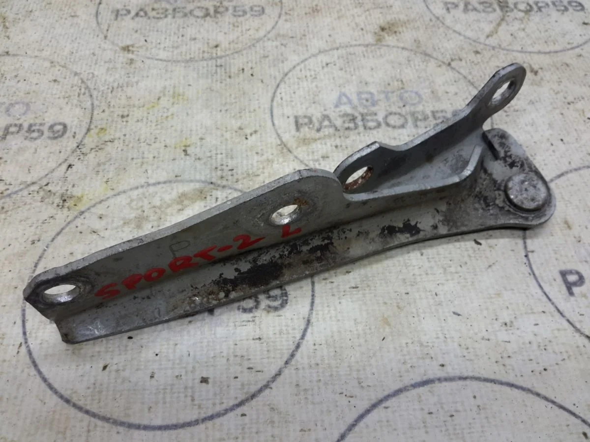 Петля капота Mitsubishi Pajero Sport II (2008—2013)