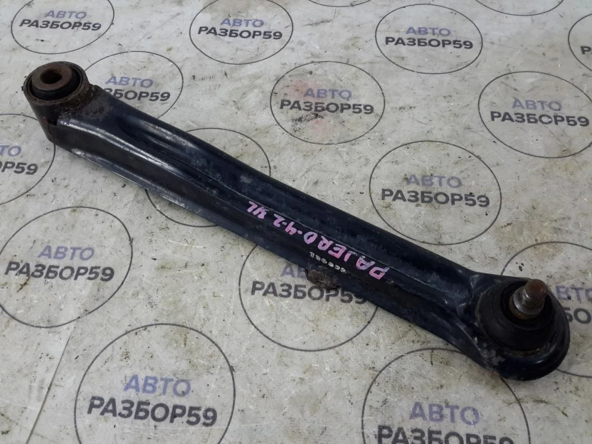 Рычаг задний поперечный Mitsubishi Pajero IV (2006—2011)