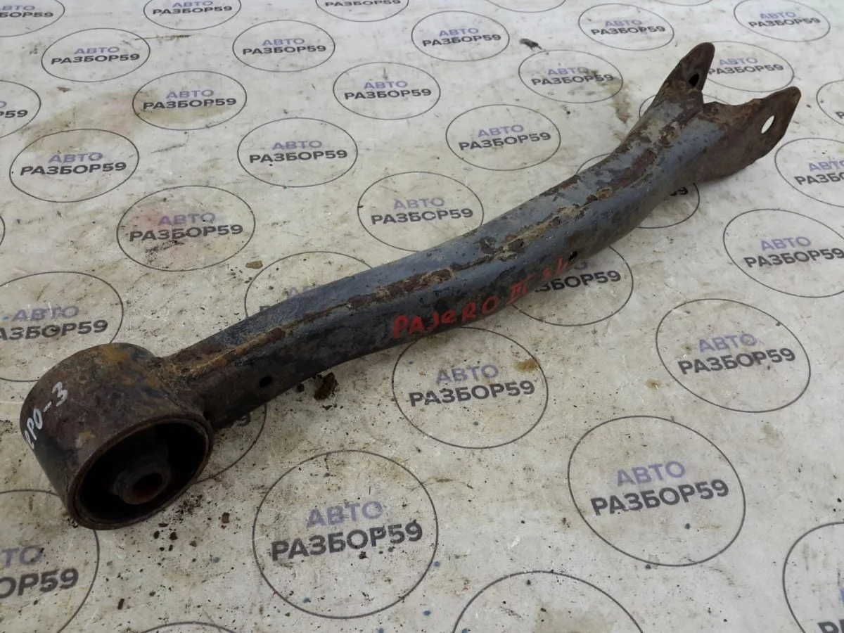 Рычаг задний левый Mitsubishi Pajero III (1999—2003)