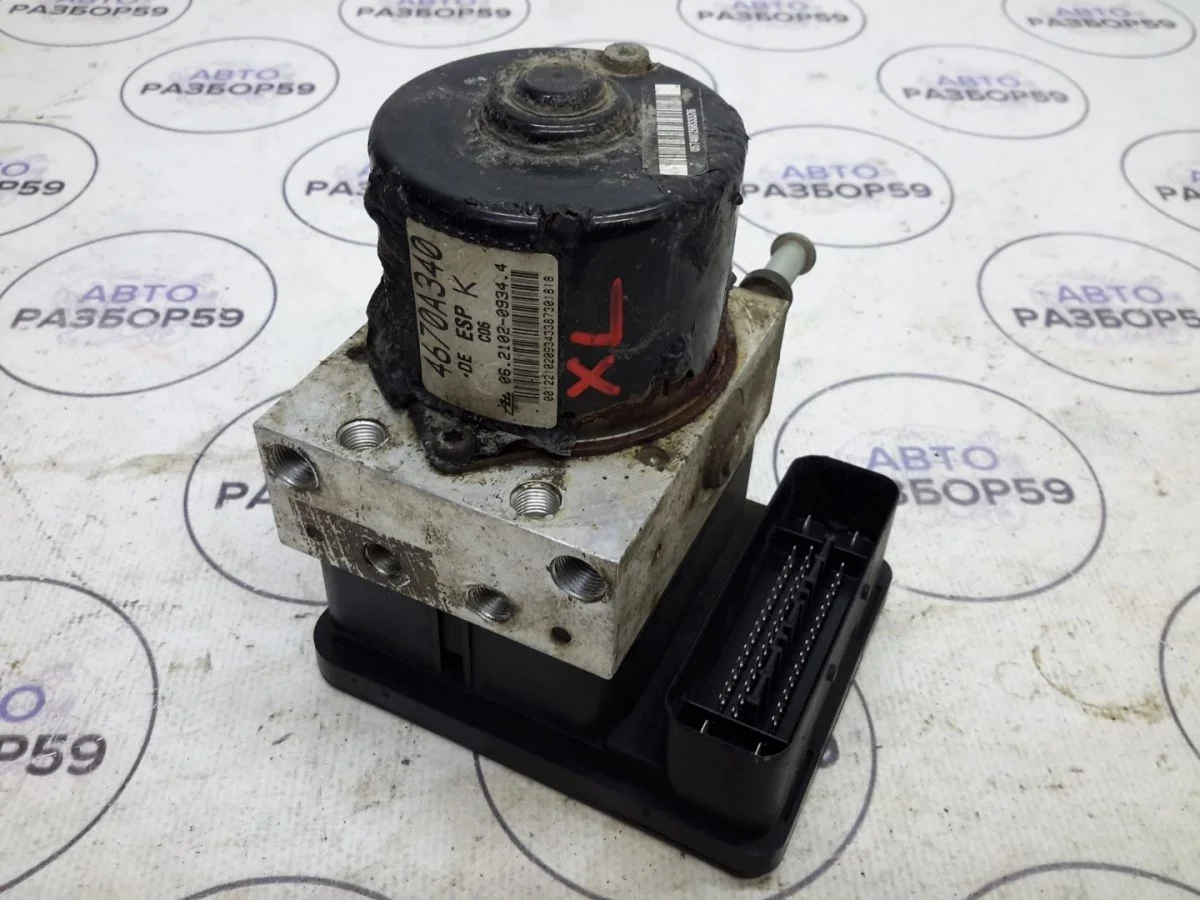 Блок ABS Mitsubishi Outlander II (2005—2009)