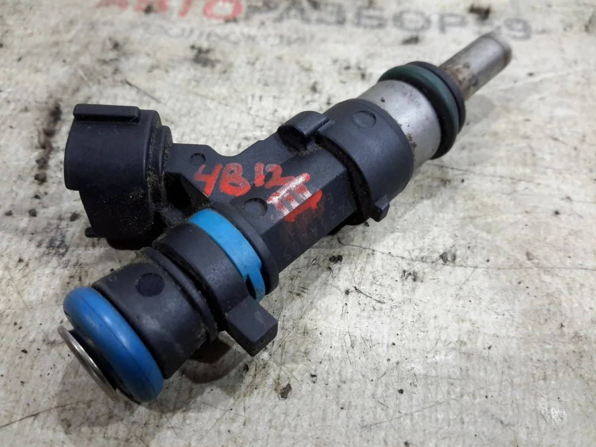 Форсунка топливная Mitsubishi Outlander II (2005—2009)