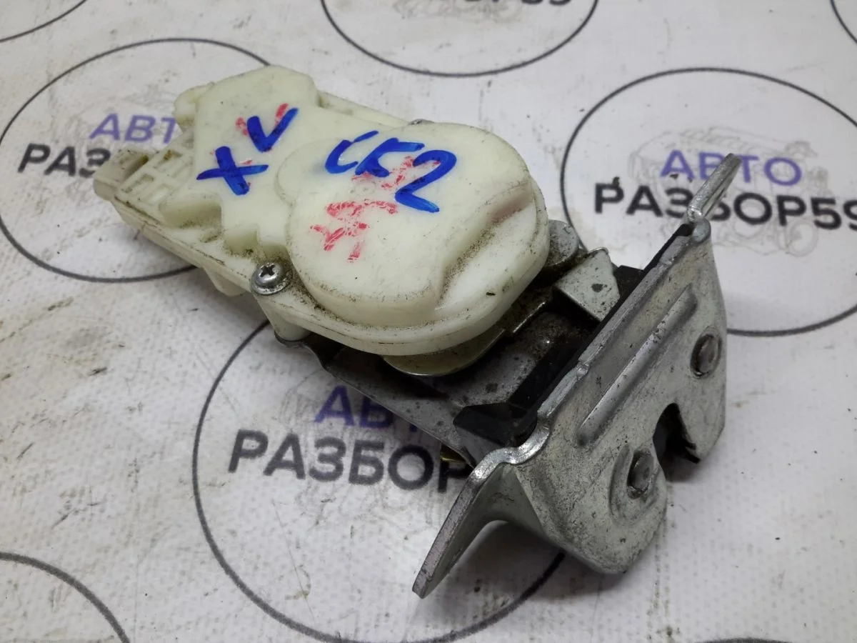 Замок багажника Mitsubishi Outlander II (2005—2009)