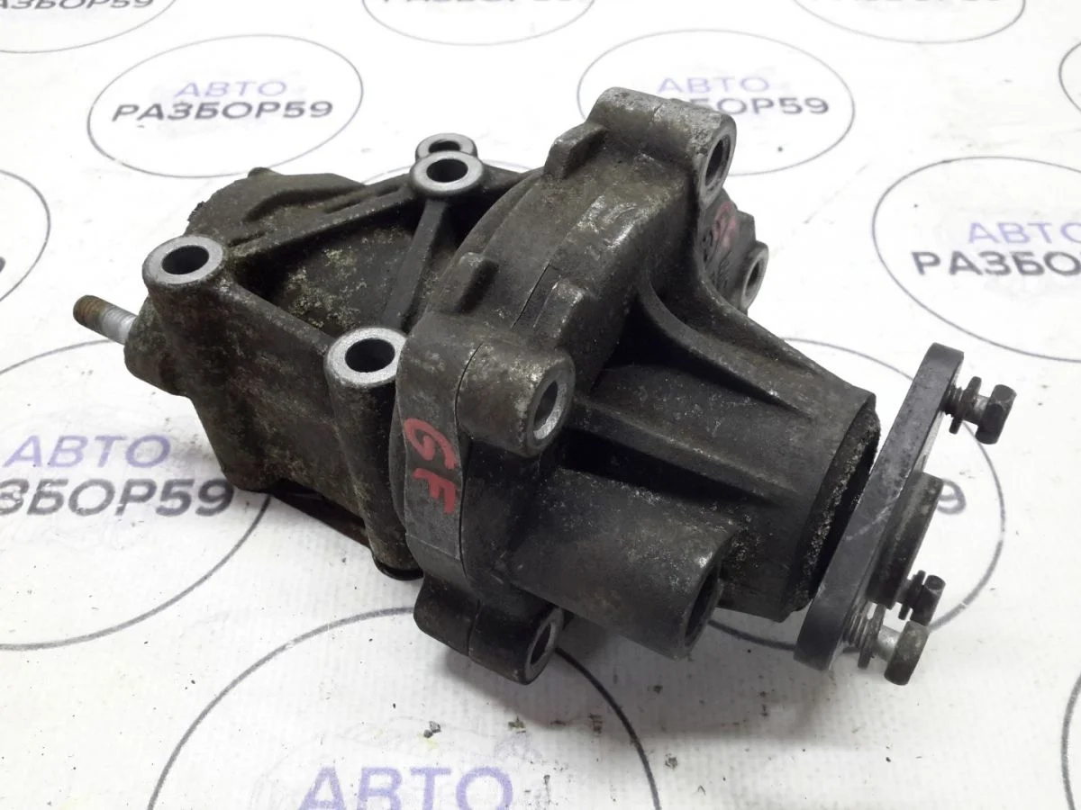 Помпа Mitsubishi Outlander III (2012—2015)