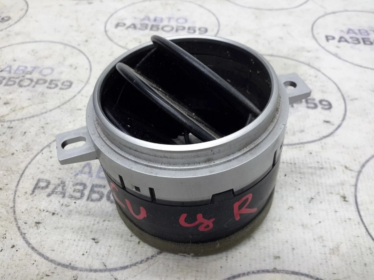 Дефлектор печки Mitsubishi Outlander I (2002—2009)