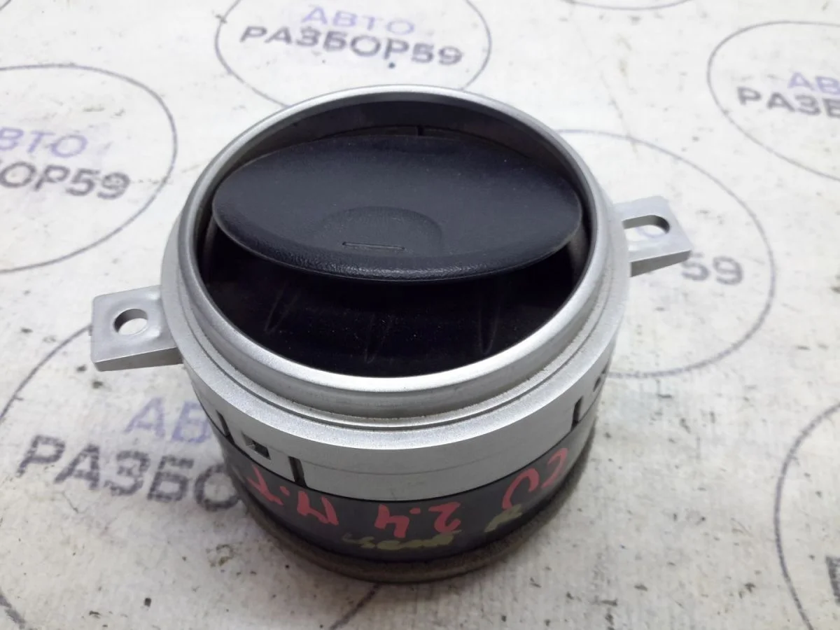 Дефлектор печки Mitsubishi Outlander I (2002—2009)